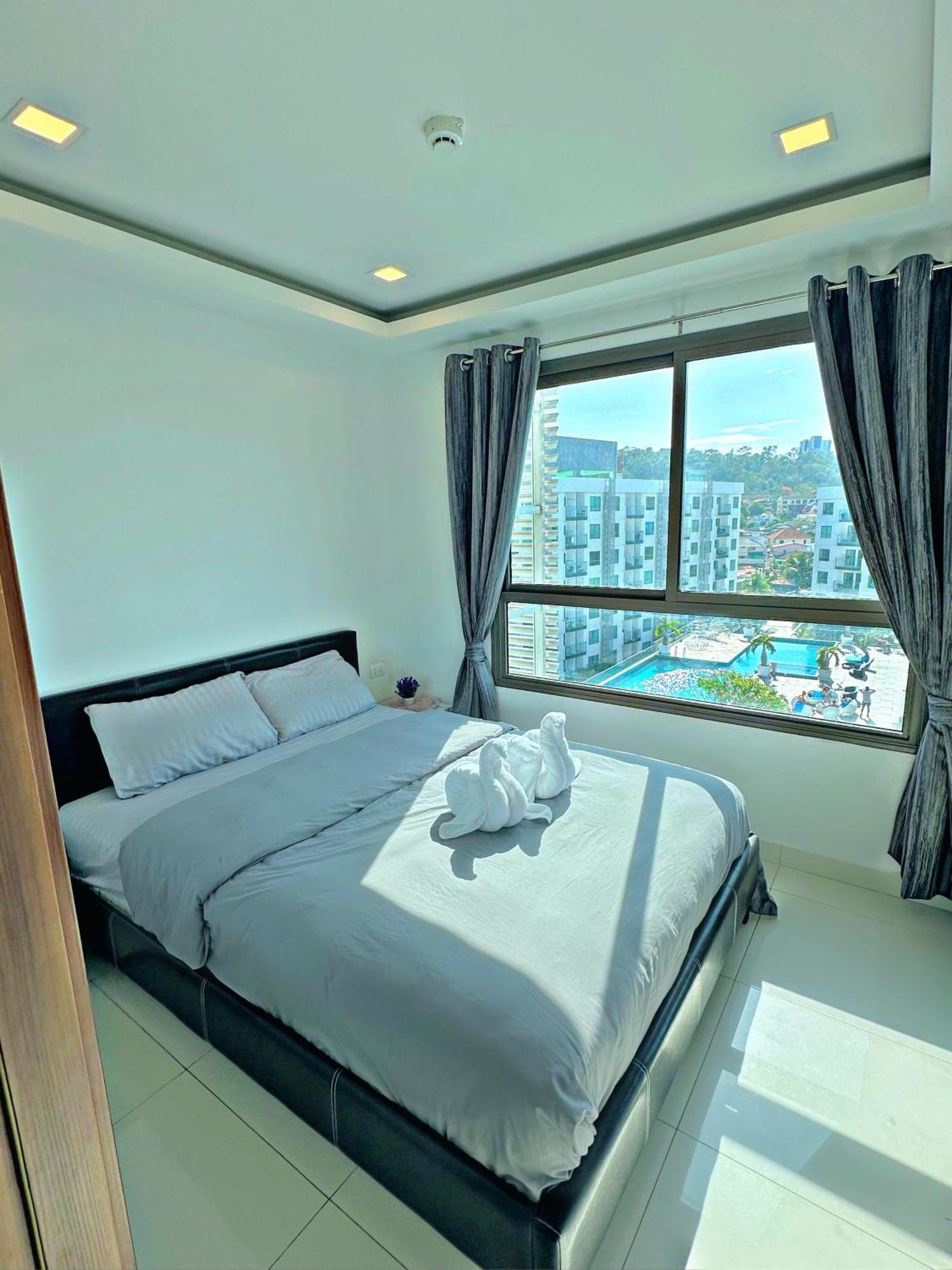 Arcadia Beach Con パッタヤー 部屋 写真